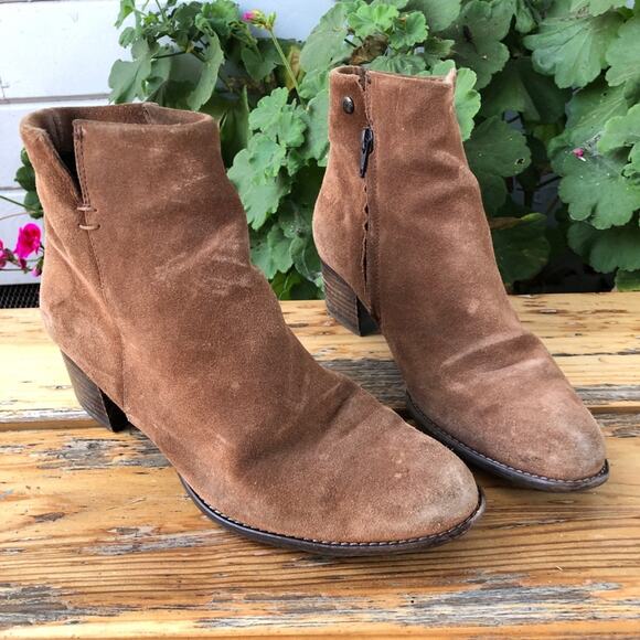 Paul Green Womens Ankle Booties size 7.5 US 5.5 EU Brown Suede Casual Zipper - Picture 1 of 10